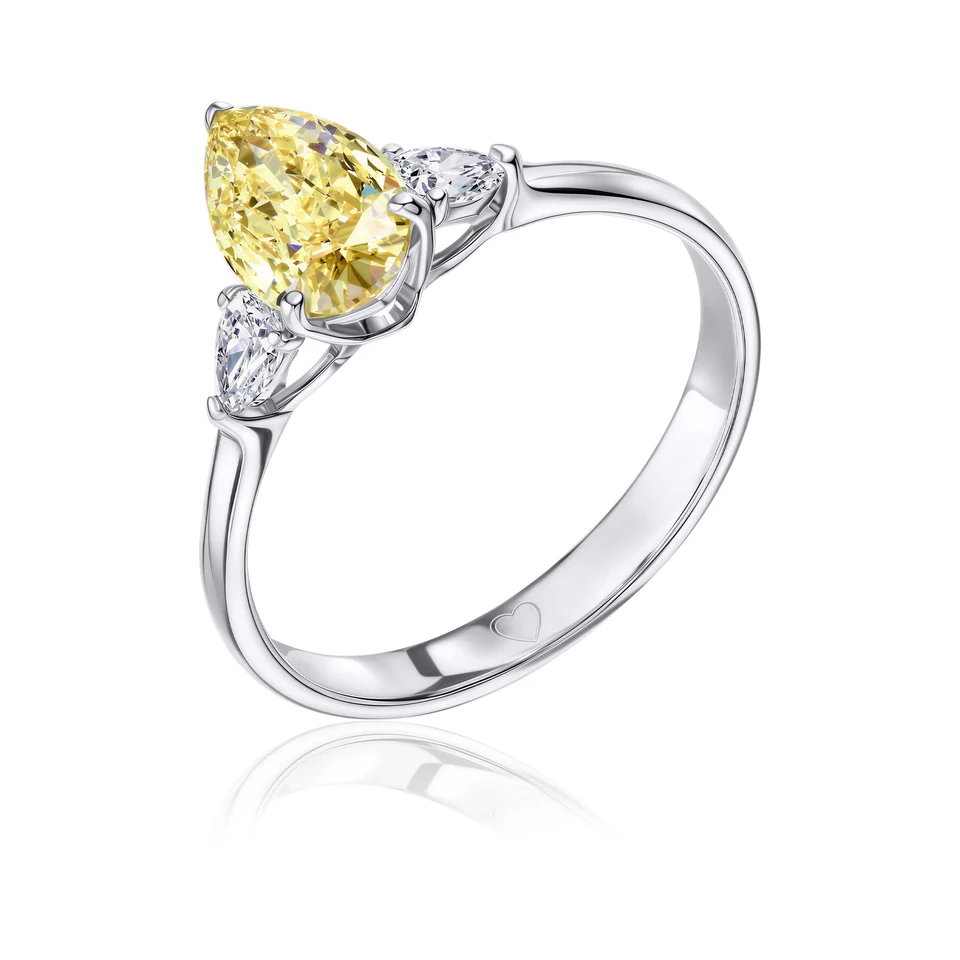 Three-Stones Lab Diamond Ring Pear Fancy Yellow